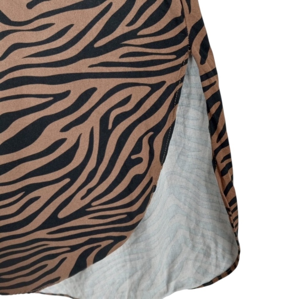 Rose & Olive Cap Sleeve Top Brown & Black Animal Print Button Up Collared  Large - Picture 4 of 4